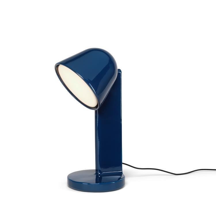 d_coordinates-c2-plafonnier-led-metal-l176cm-h137cm-flos-champagne-front-559